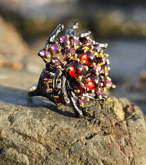 Garden series, carnelian set in a flower motif
