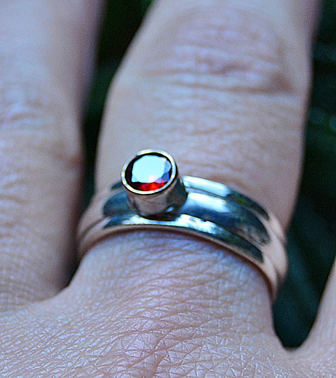 Garnet Spinner