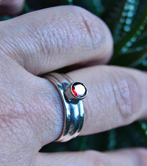 Garnet Spinner